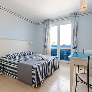 Villaggio Cala La Luna Aparthotel